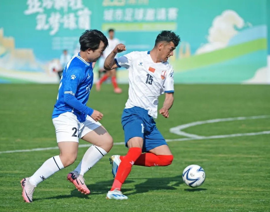 官方：恰尔汗奥卢手腕受伤退出土耳其大名单，不会出战西班牙